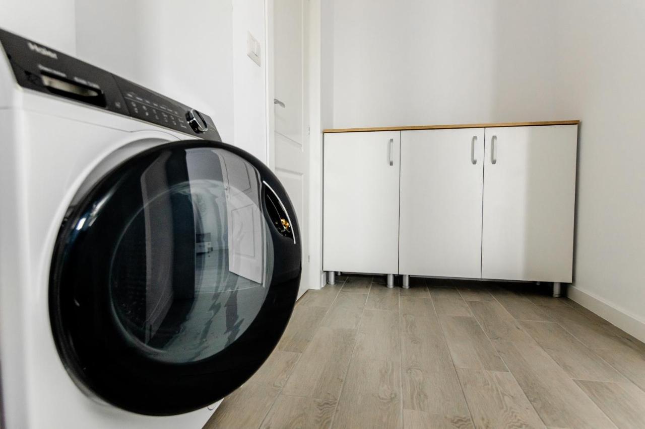 Samplus Central Apartment 크라이오바 외부 사진