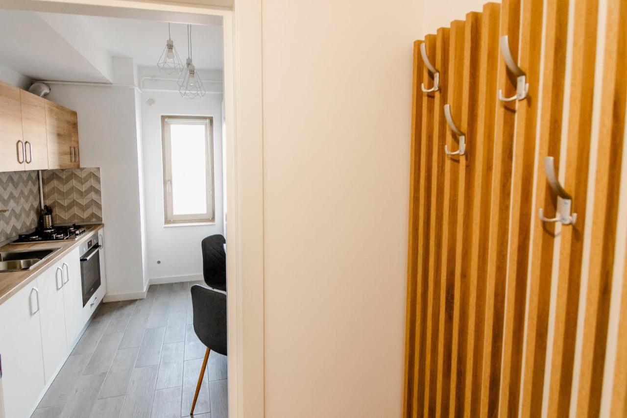 Samplus Central Apartment 크라이오바 외부 사진